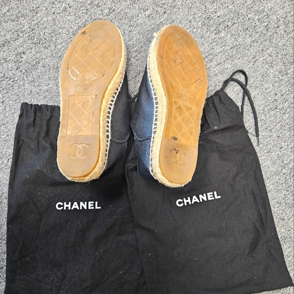 CHANEL 2017 Interlocking CC Logo Espadrilles Shoes - Picture 7 of 9